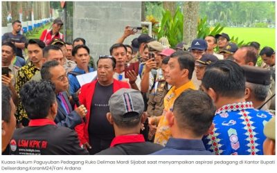 Demo Kantor Bupati dan DPRD Deliserdang. Pedagang Delimas Sampaikan 5 Tuntutan
